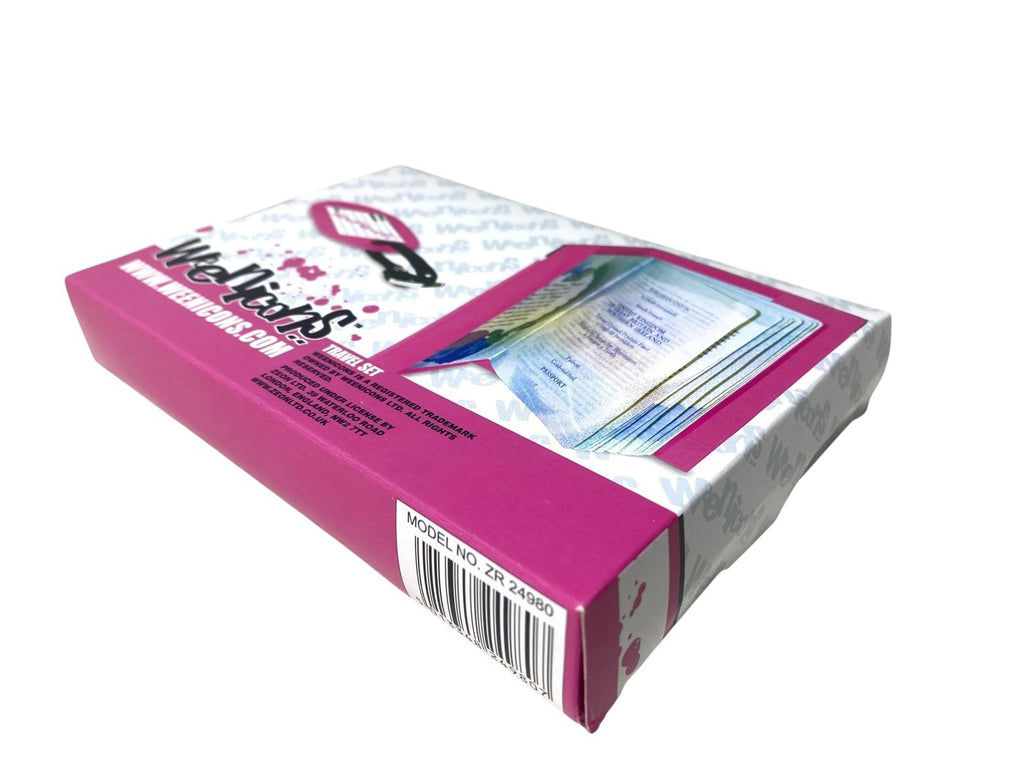 Weenicons Amy Winehouse Off To Sunny Rehab Passport Cover Luggage Tag Set Boxed