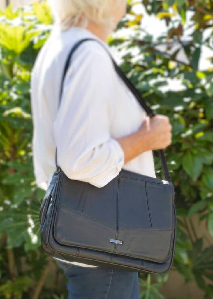 Lorenz Ladies  Sheep Nappa Leather Triple Section Flap Over Handbag Multi Zipped